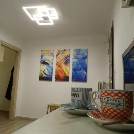 Stylish, Comfortable, Basement Loft-Like Apartment With Amenities-3